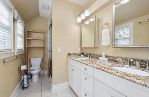 8 Bedroom | Hot Tub | Asheville | Biltmore Lake - Foto 75