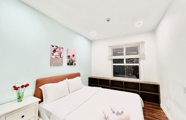 Sunrise City Apartment - Photo 15