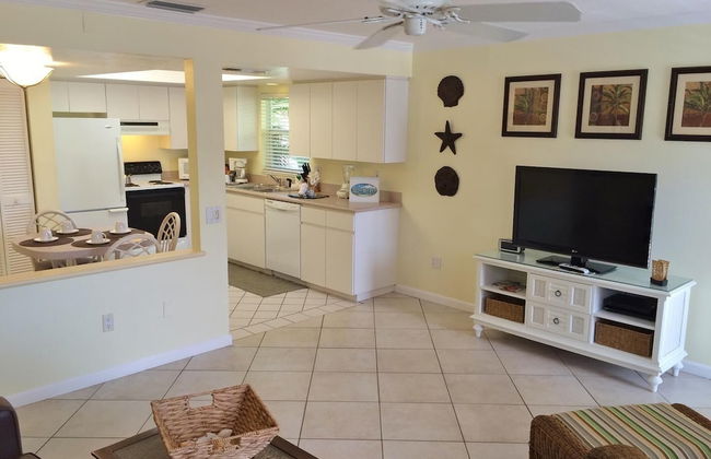 Siesta Palms By the Beach - Photo 43