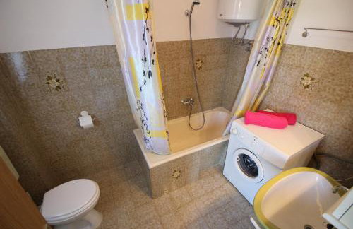 Apartment Fero with beautiful garden - Foto 18