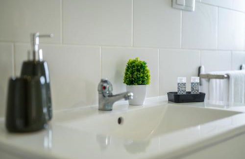 Azores Black Mountain House, Estúdio e T2 Ilha do Pico - Photo 43