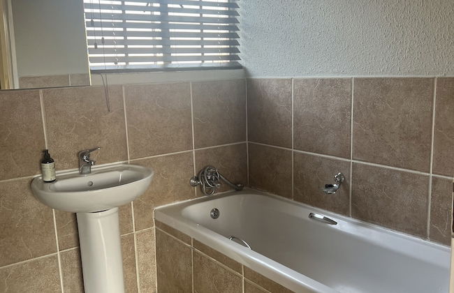 Roodepoort Smart Home 1 - Photo 28