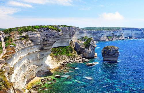 Magnifique T3 les hauts du port Bonifacio - Foto 24