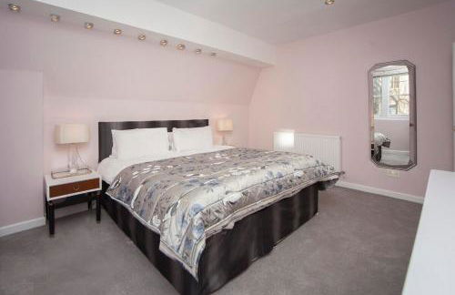 Spacious Georgian Coach House with Parking - Foto 24