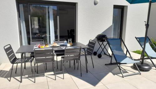 Gîte les rhododendrons Fleurs des Pyrénées - Foto 5