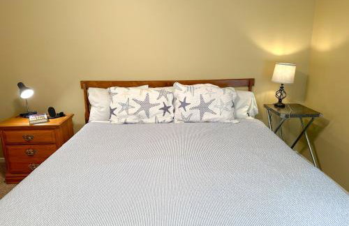 5 Bedroom Home in Old Homestead II - Photo 15