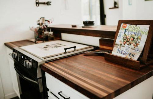 Centrally located - Perch Lake Bungalow - Hot-tub! - Foto 29