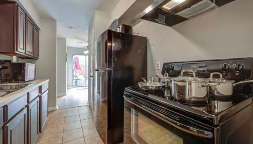 Frenchmen St Townhome - Foto 3