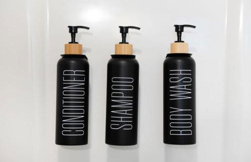 Cozy Cinema Cabin - Hot Tub and More - Foto 33