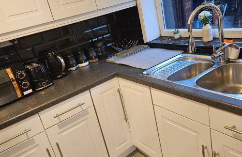 West park Royal House, Holidays, Contractors,Relocation,Free Parking & WiFi - Foto 50