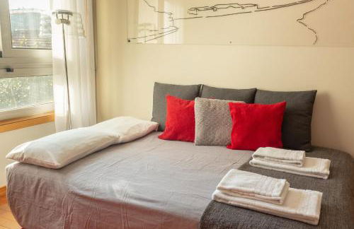 Francos Relaxing Apartment by the metro - Foto 15