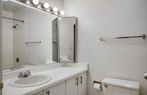 Streeterville Studio w Gym Pool nr Navy Pier CHI-445 - Photo 29