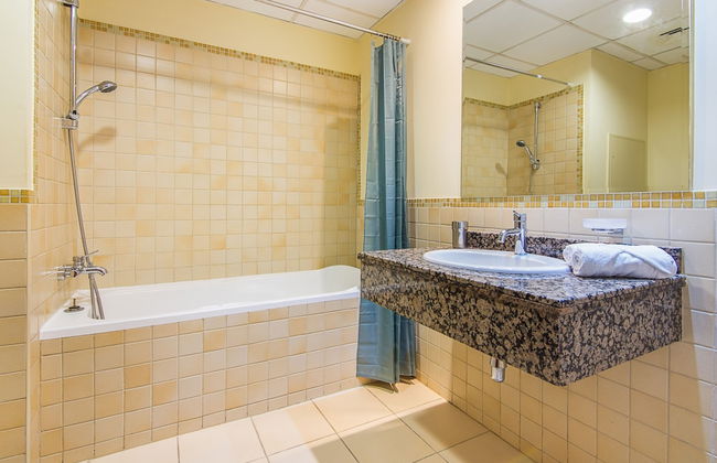 Jbr Very Cozy 2 Br Apartment High Floor Sea View - Foto 17