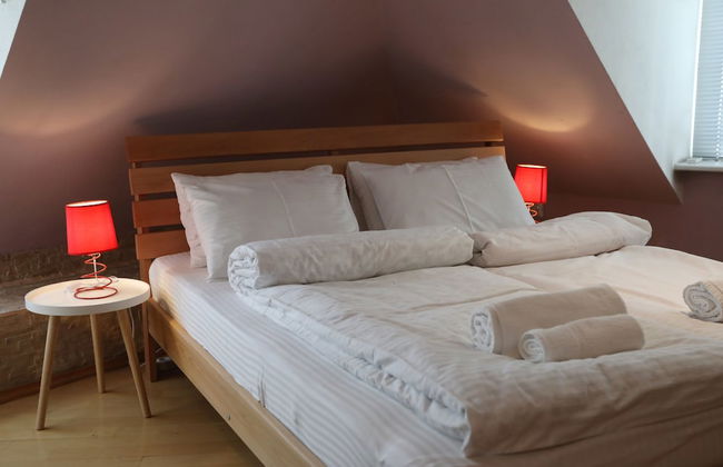 David's Apartment - Photo 11