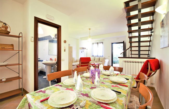 Holidaycasa Emiliano - Villa con Giardino Privato - Foto 14