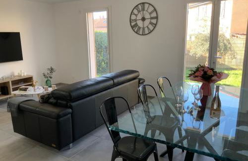 Le Sucre d'Orge à 11 min d' Eurexpo - Foto 8