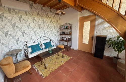 At Stéphanie and Damien's, Charming stone and pool - Foto 33