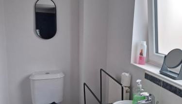 Driftmark Beachfront location Aberavon Beach Sea Views Large Driveway parking private site fibre optic wi fi - Foto 5