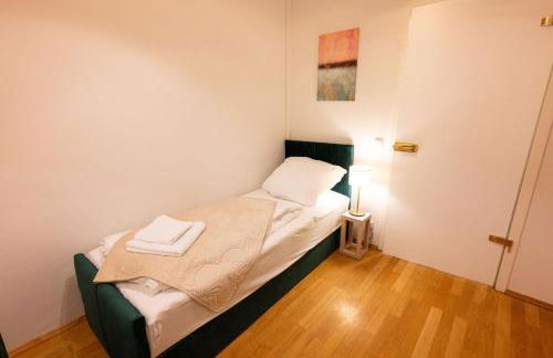 Munich Large Apartment 110 qm, 3 Bedrooms and very Central 1-12 Guests - Foto 16