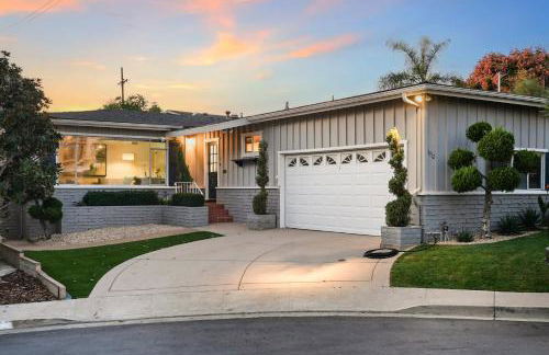 Hills Hideaway by CoastVH - Luxury Midtown 3br - Foto 1