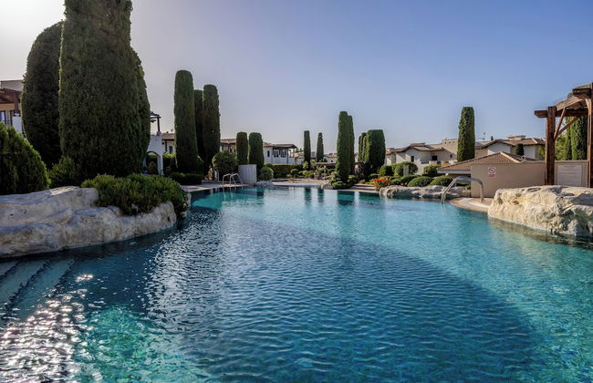 Zc02 Aphrodite Hills- Communal Pool, Garden - Foto 18