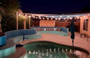 Desert Bliss Paradise - Arcade, Casino, Play Area ,Pool , Hot tub - Foto 3