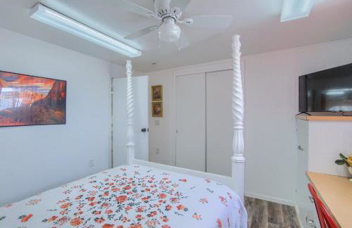 Group Getaway w/ Mtn Views: Home in Circleville! - Foto 13
