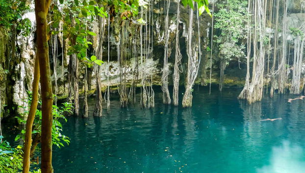 Chichen Itza, Izamal & Yokdzonot Cenote Trip - Foto 3