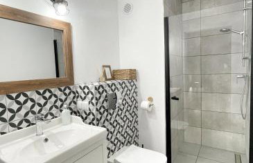 Czerwone Drzwi - Foto 17