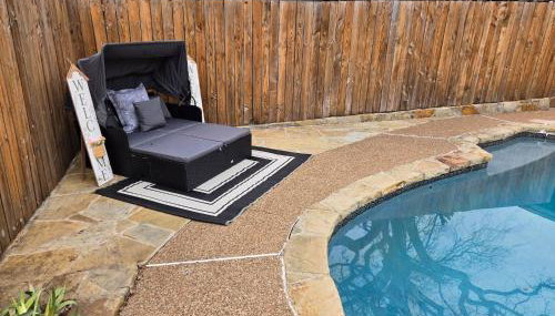 Diamond Waters near DFW & Stadium , Private Pool - Foto 2, Other