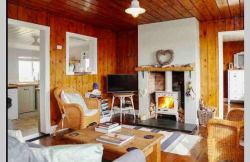 Charming original fishermans cottage on Dungeness beach - Photo 9