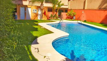 Apartamento nuevo con parking y piscina gratis - Photo 3