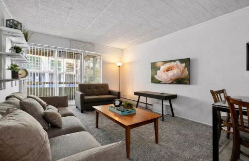 Lux Stay Minutes to Big House U of M Campus and UM Hospital Free Parking - Foto 1