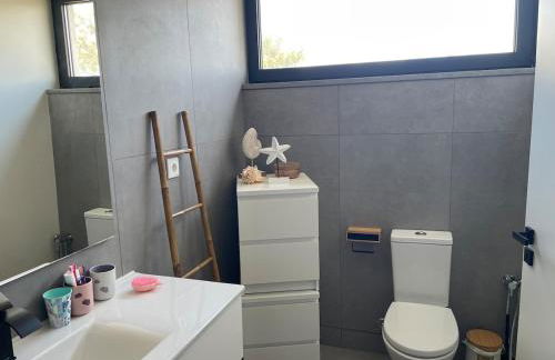 Villa R&M with Pool and Jacuzzi - Photo 38