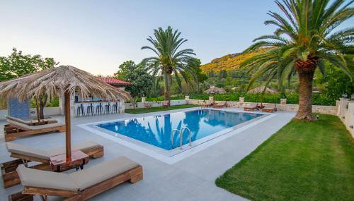 Zissis Villa & pool 5min drive to beach - Foto 3