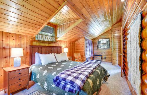 Saranac Lake Cabin with Deck Pets Welcome! - Foto 13