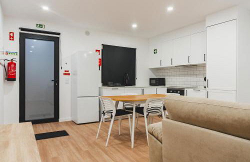 Santana's Flat - Photo 5