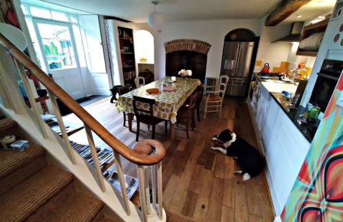 The Shire House - Photo 30