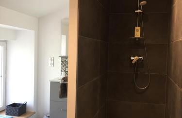 Gîte des Charmilles /La Maison des Gardes - Foto 13