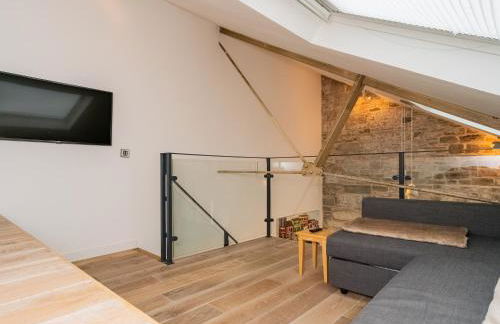 2BD Loft Style Apt - Edinburgh - Free Parking - Pass the Keys - Foto 54