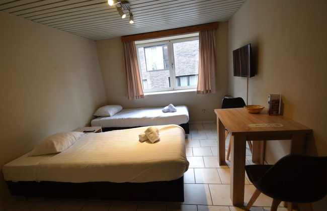 Room in Apartment - Condo Gardens Leuven - Budget Studio Twin - Foto 3