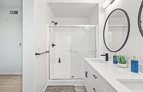 Charming 3BR Apartment | Near Disney + Arcade - Foto 27