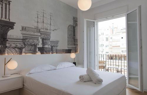 FLORIT FLATS - Chic and Central in a lively but quiet area All walking distance - Photo 39