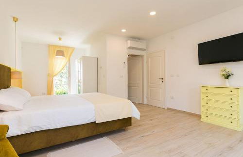 Traumhafte Villa mit beheizbarem Privatpool, Outdoor-Gym, Meerblick, in Umgebung von Weinbergen - Foto 31