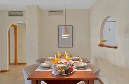 Guadalmina Golfside Residency - Free Parking - Photo 15