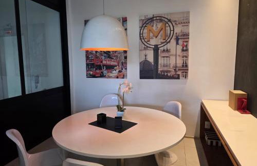 Apartamento aconchegante com piscina e jacuzzi - Foto 11