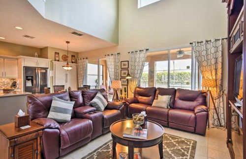 Luxe Terra Verde Villa with Theater 6 Mi to Disney! - Foto 3