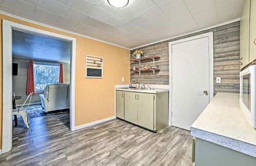 Quaint Frederic Home Ski, Boat and Hike Nearby - Foto 11