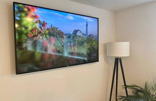 Mid Century Modern Montana Dream Home - Foto 28