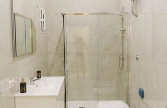 Urban House - Photo 17